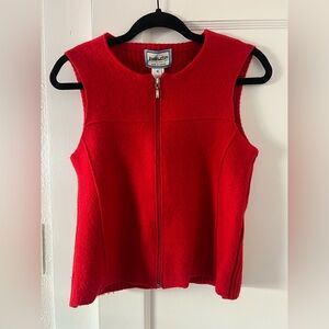 Women’s vintage Pendleton red zip vest, 100% merino wool, size M